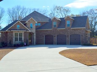 105 Stonegate Trl, Perry, GA 31069