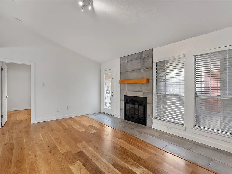 2520 Quarry Rd #306 — Photo 5