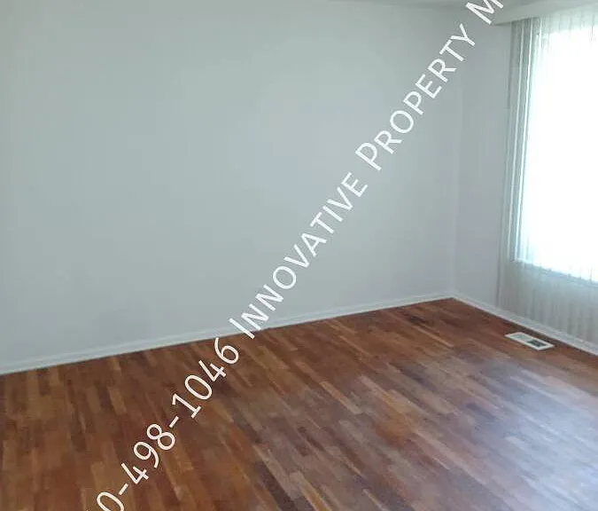 1150 Peachtree Dr — Photo 8