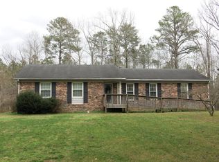 127 Bunker Hill Rd, Farnham, VA 22460