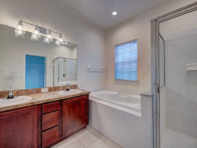 10070 Old Haven Way — Photo 15
