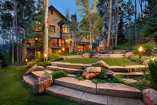 Exterior Back Yard