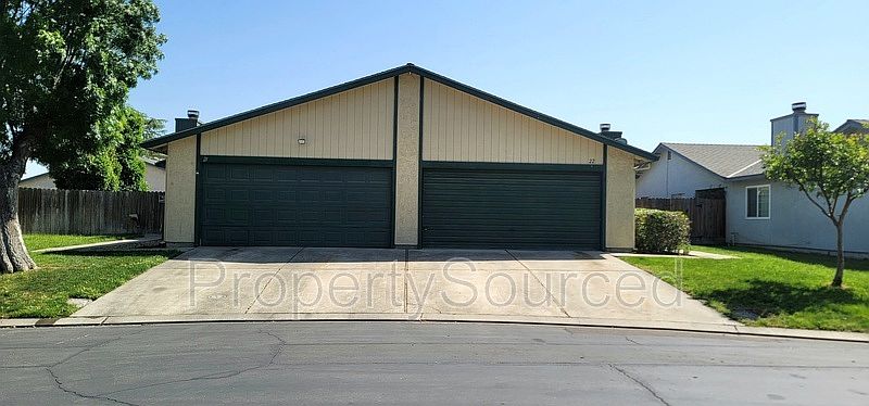 1st image of 1296 Spruce Ln #22