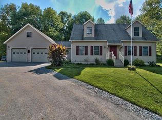 926 Forest Lane, Lake Ariel, PA 18436