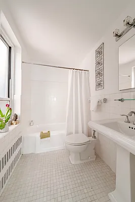 Sold by R New York | media 8