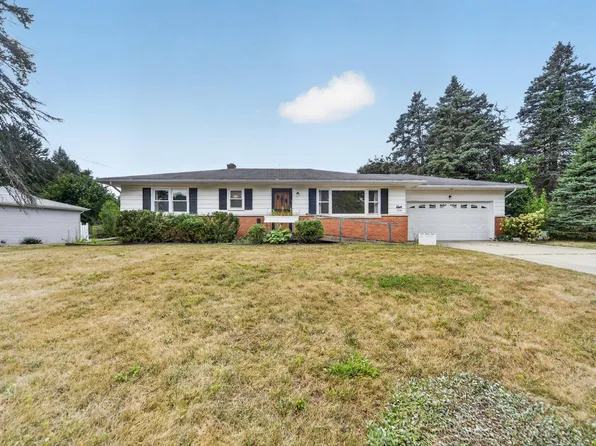 708 Greenridge Rd, Battle Creek, MI 49015