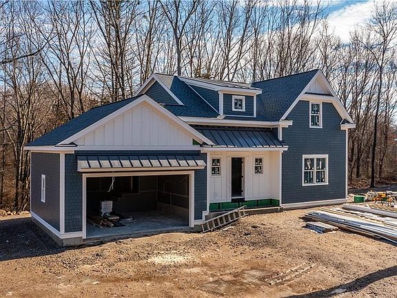 3rd image of 510 Greenbush Rd