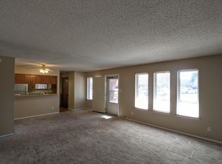 3528 Adenmor Ct APT A, Clovis, NM 88101