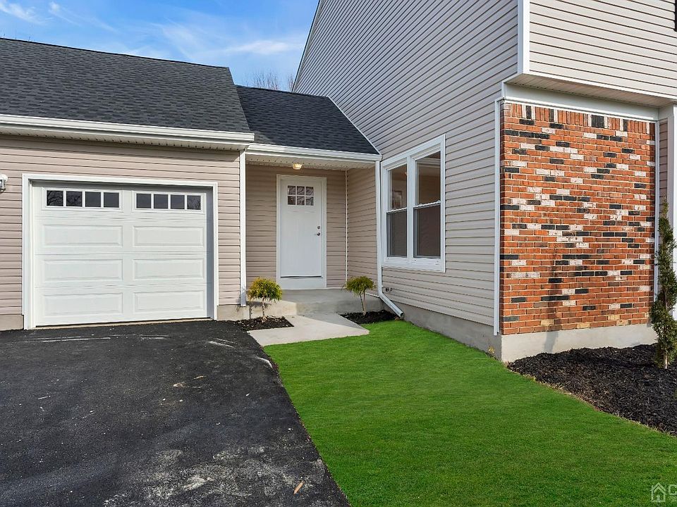 46 Alexandria Dr, Manalapan, NJ 07726 Zillow