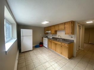 17 Suffolk St #1, Cambridge, MA 02139
