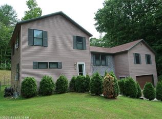 20 Woodlawn Ln, Winthrop, ME 04364