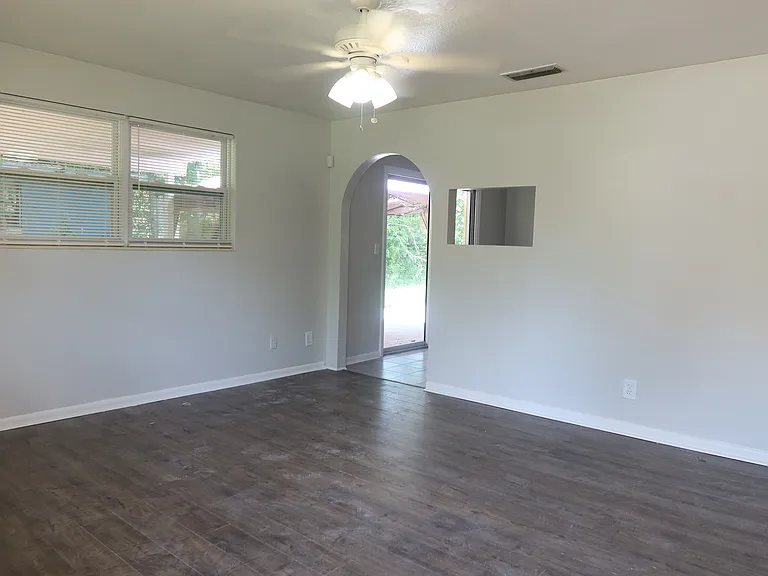 6731 Mopsy Ln — Photo 11