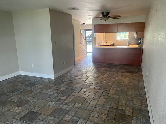 5th image of 12255 3rd St E