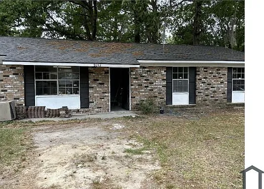 2052 Green Park Ave — Photo 1