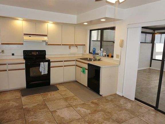 4th image of 8251 Burgos Ct