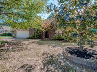 8481 Stone Wood Cv W, Cordova, TN 38018