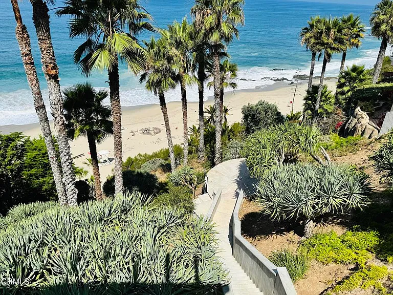 32175 Coast Hwy — Photo 3
