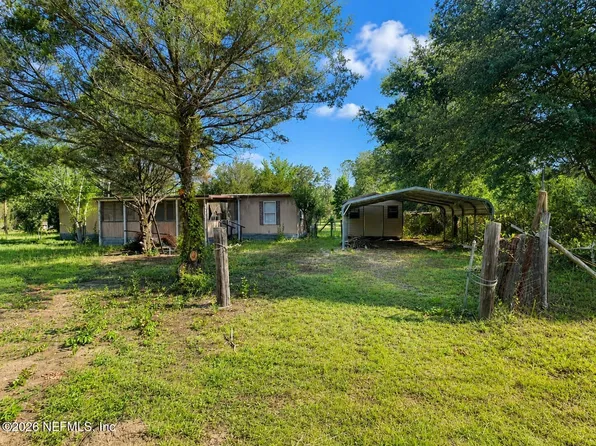 602 JUNIOR LAKE Drive, Interlachen, FL 32148