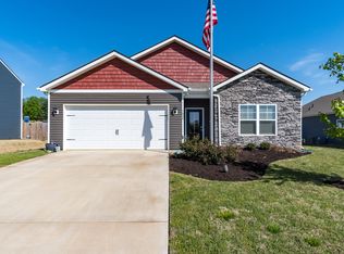 1034 Raccoon Ln, Piney Flats, TN 37686