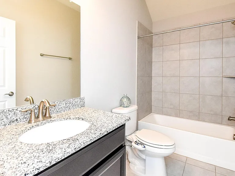 24918 Meadowthorn Crest Ln — Photo 45