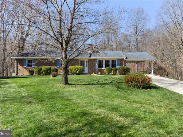 1430 Shaw Dr, Huntingtown, MD 20639