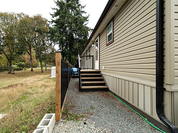 2nd image of 2780 Spencer Rd #67