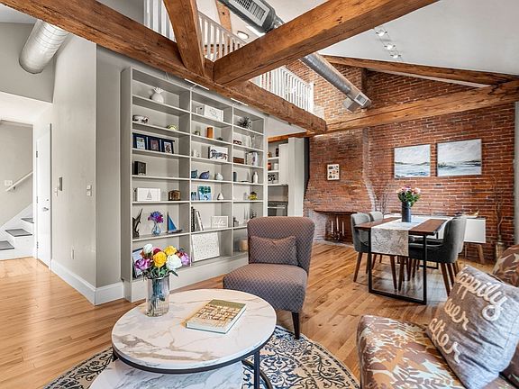3rd image of 10 Union St #3