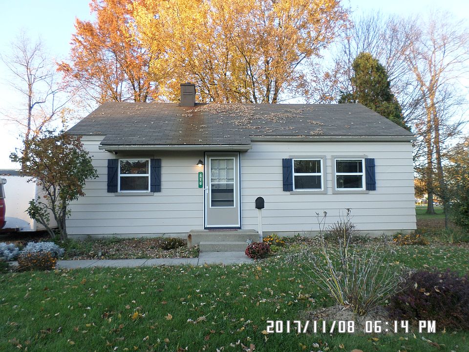 1st image of 516 Moull St