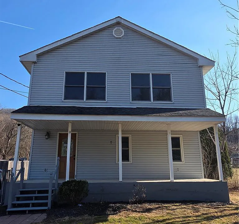 2268 Easton Rd