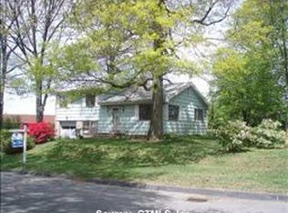 35 Wiley St, Milford, CT 06461