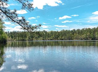 584 Honor Ln, Ridgeville, SC 29472