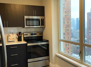 945 N State St #30D, Chicago, IL 60611