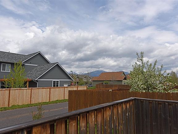 2nd image of 3829 Potosi St