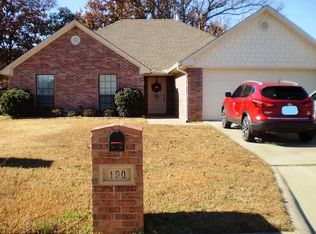 190 44th St SW, Paris, TX 75460