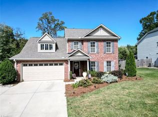 6231 Hamptonburg Rd, Clemmons, NC 27012