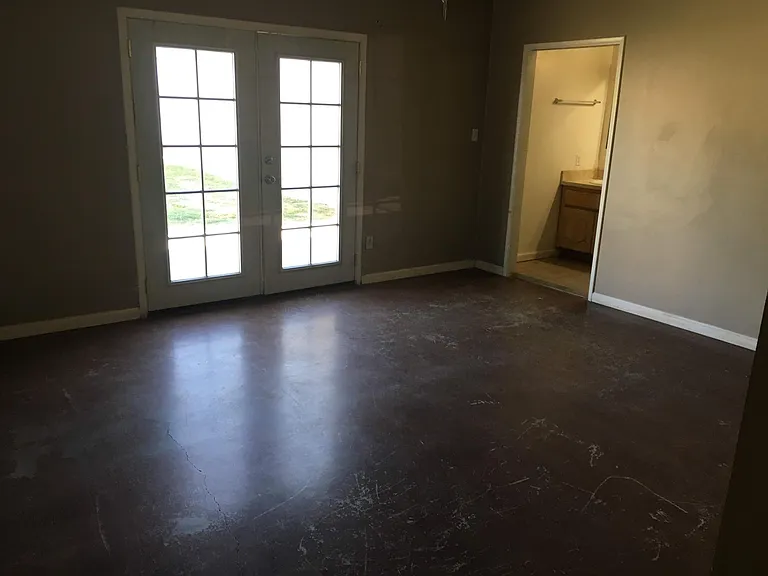 1938 E Mitchell Dr — Photo 15