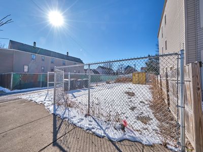 4508 S Wood St, Chicago, IL, 60609