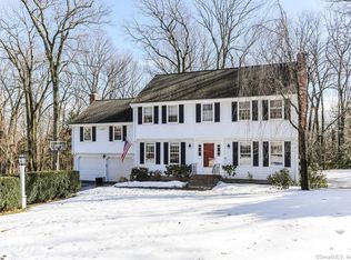 26 Copplestone Rd, Avon, CT 06001