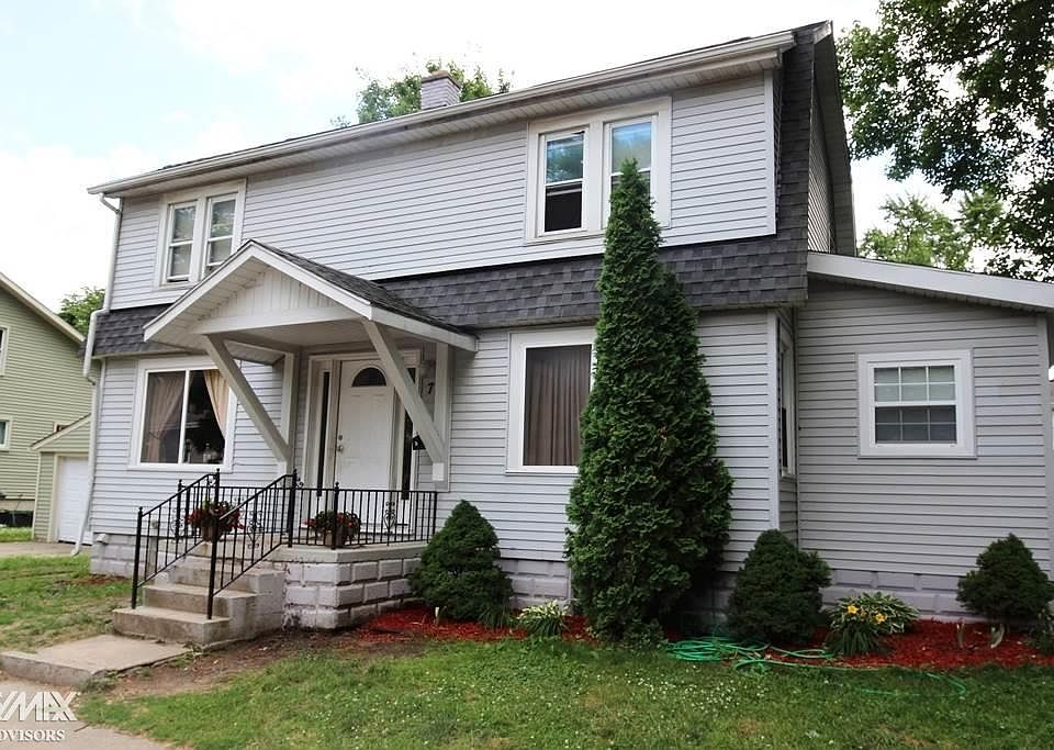 1st image of 7 Hollywood Ct