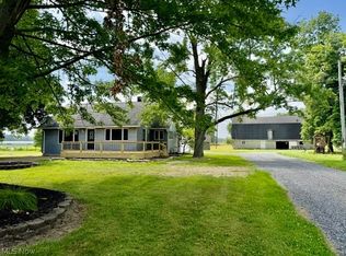 4191 Hallock Young Rd, Newton Falls, OH 44444