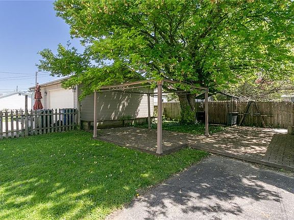 5th image of 1614 Fauver Ave