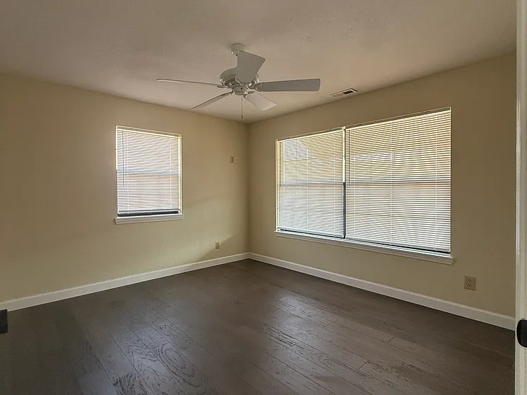 1133 Acacia Club Rd #1 — Photo 9