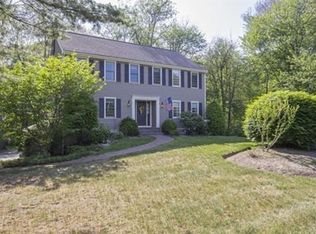 20 Mountain Laurel Ln, Abington, MA 02351