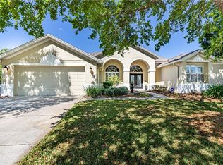 9061 Laurel Ridge Dr, Mount Dora, FL 32757