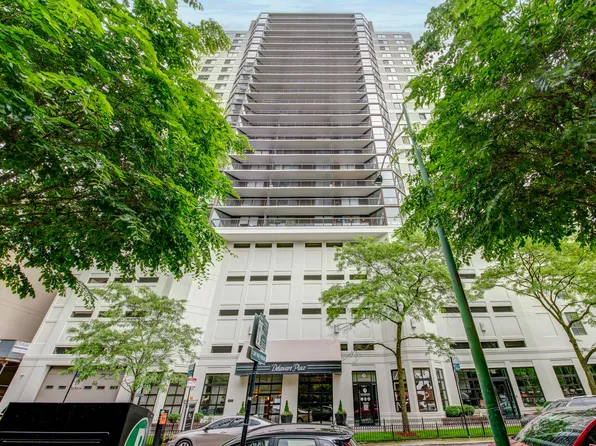 33 W Delaware Pl APT 19H, Chicago, IL 60610