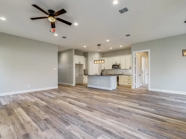 8219 Elam Rd, Dallas, TX 75217