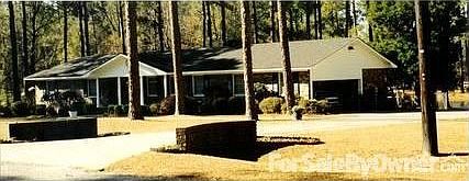 116 Ponderosa Dr
						:
						Neat and pretty on the outside...