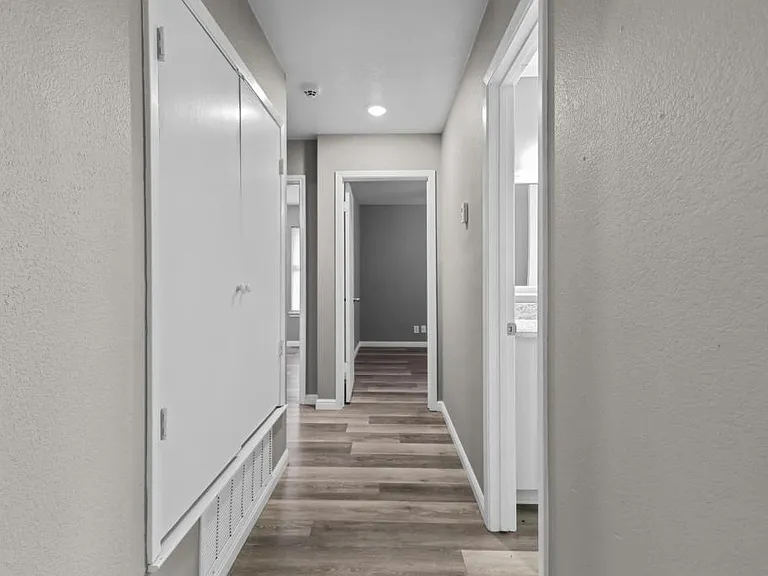 2608 Cross Timber Dr — Photo 6