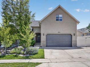 5853 W Whisper Rose Dr S, Herriman, UT 84096