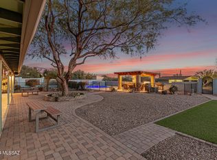 3941 W Flying Diamond Dr, Tucson, AZ 85742